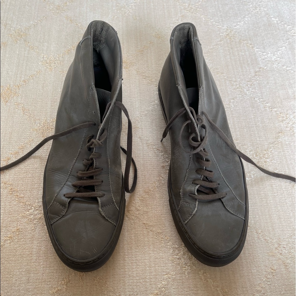 Common Projects Men’s Gray High-Top Sneakers